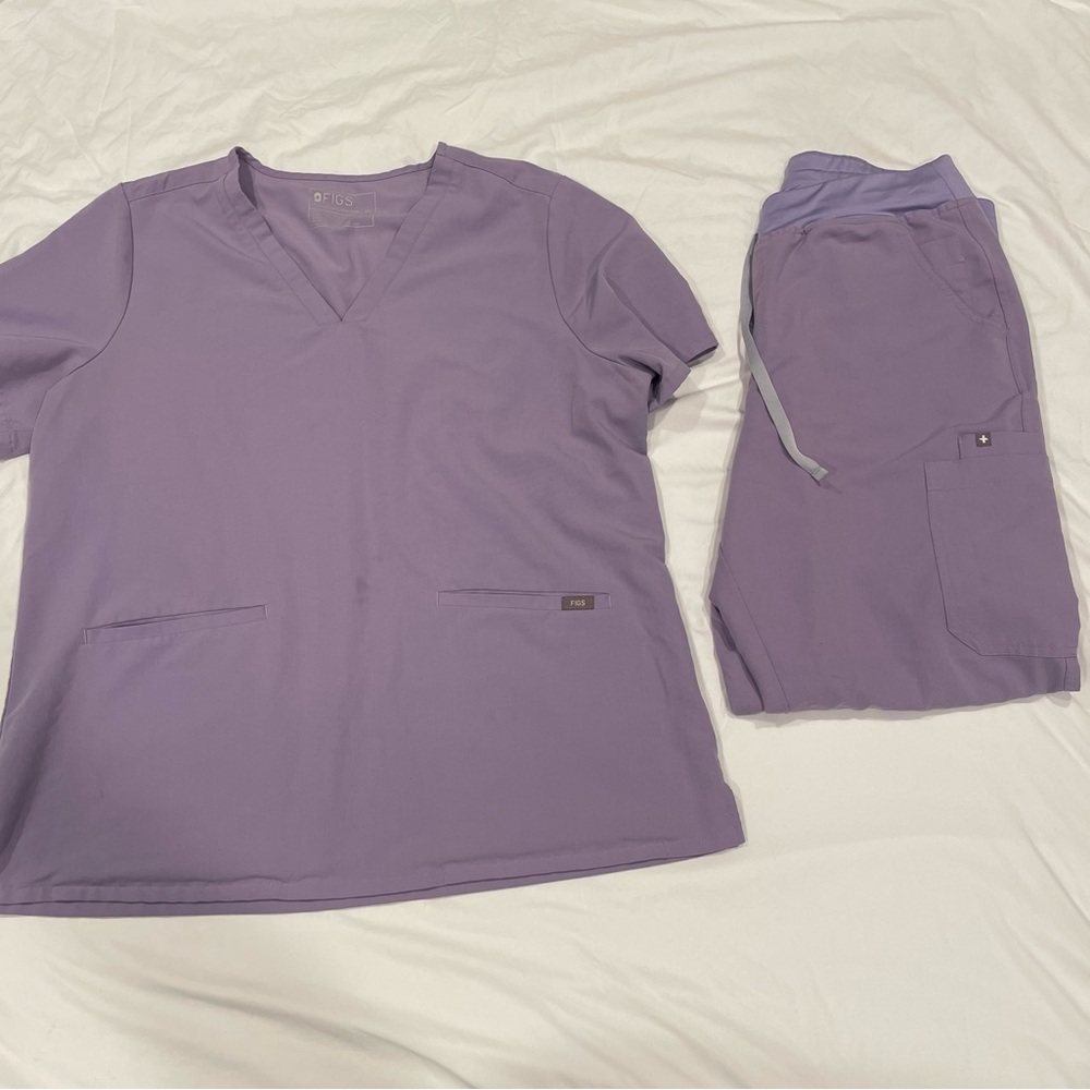 Figs scrubs XXL